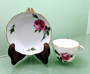 Vintage MEISSEN Pink Rose & Gold Trim Demitasse Cup & Saucer Set, 2nd Q-ty, 2oz - Picture 1 of 8