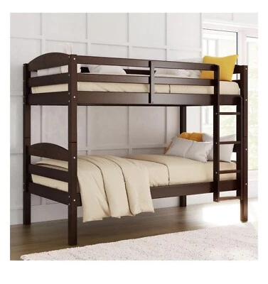 Двухъярусная кровать-трансформер Better Homes & Gardens Leighton из массива дерева - Изображение 1 из 4