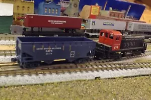 MICRO-TRAIN WEATHERED AIR FORCE HOPPER 055-44-500 - Picture 1 of 4