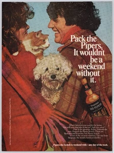 Seagram's 100 Pipers Scotch Whisky Vintage Print Ad 1974 Colorful Art - Picture 1 of 1