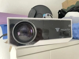 4k-Projektor - Bild 1 von 3