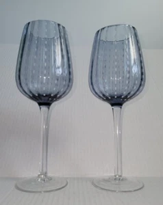 Wine Glasses (2) White Rain on Blue Circleware Balloon - Picture 1 of 8