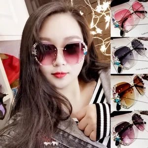 Gafas de sol cuadradas de lujo con estrás para mujer moda al aire libre tonos grandes 2021 - Imagen 1 de 13