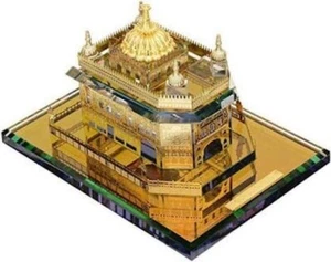 Crystal Gold Plated Miniature/Model of Amritsar Golden Temple for Home/Office & - Picture 1 of 4