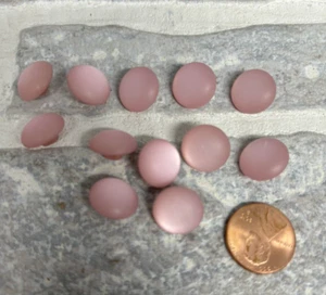 Lot of 12 Frosted Mauve Pink Rounded Plastic Shank Buttons 13mm 1/2" - Picture 1 of 4
