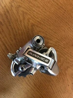 DÉRAILLEUR ARRIERE SHIMANO DURA ACE 7402 8SPD ETAT RAISONNABLE - Photo 1/4