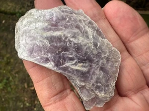 LEPIDOLITE MICA BI COLOUR BOOKS FLAT LARGE FORMATION VERY SHINY 63mm x 35mm - Foto 1 di 5