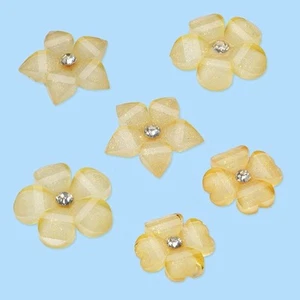 1 Pak. 6x Facettenblüten ca 1,6 x 2,0 cm sortiert vanille  Kartendeko usw. (872 - Bild 1 von 1