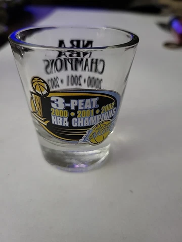 Los Angeles Lakers NBA 3 Peat Shot Glass Cover