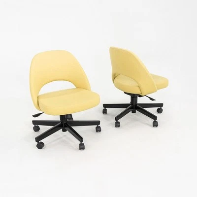 Silla de escritorio ejecutiva sin brazos Eero Saarinen 2017 para Knoll en amarillo 6x disponible Foto 1 de 4
