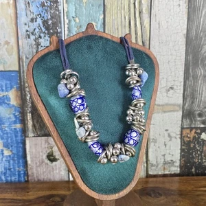 Gorgeous Silver Tone Blue Clear Chunky Necklace Choker Jewellery Trinkets - Picture 1 of 8