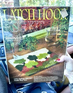 vintage Rug latch hook kit 70s - Picture 1 of 4