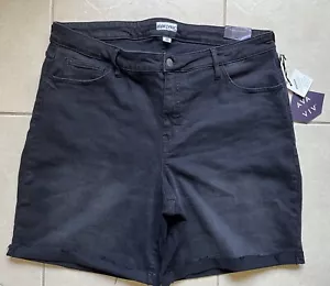 New Ava & Viv Women’s High-Rise Stretch Black Raw Hem Jean Bermuda Shorts Sz 20W - Picture 1 of 16
