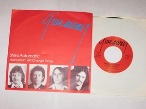 Give Away 7" 45 HEAR RARE PRIVATE PRESS MICHIGAN HARD ROCK She's Automatic 1982 - Imagen 1 de 4