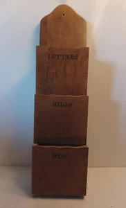 Vintage Retro Holz 3 Ebenen Wandbehang Post Brief Halter Organizer Rechnung Sortierer - Bild 1 von 6