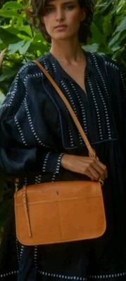 Bolsa tiracolo Annabelle Ingall couro italiano Harper - Imagem 1 de 4