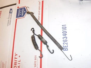 1997 8BE 009698 yamaha Ovation 340: 3 EXHAUST SPRINGS - Bild 1 von 1