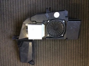 AUDI A4 B6 ESTATE 2006 SUBWOOFER & AMPLIFIER 8E9035223 8E903538203S - Picture 1 of 9