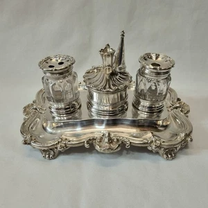 Early Victorian sterling silver inkstand by Robinson, Edkins & Aston. 1841, 549g - Picture 1 of 18