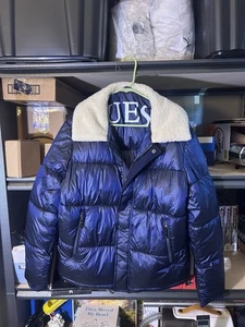 NWT GUESS Cassidy Puffer Quilted Jacket Faux Fur Collar Medium In Blue MSRP:$250 - Picture 1 of 8