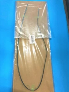 Genuine Lexus 7562560021 Gx470 (03-09) Pad, Front Fender Moldg Upper 75625-60021 - Picture 1 of 1