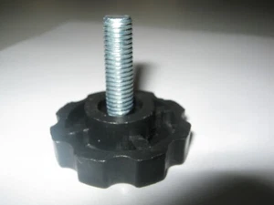 Schirmfußknopf Pfostenschraube M8 x 26 mm für Schirmfußrohr o.a. - Bild 1 von 4