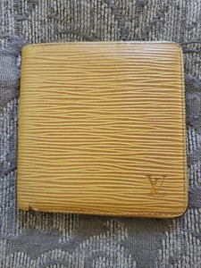 Louis Vuitton Epi Leather Billfold Wallet Holder Yellow - Picture 1 of 5