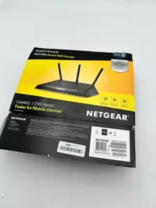 NETGEAR R6700 Nighthawk AC1750 Smart WiFi Router - R6700-100NAS - NOB - Picture 1 of 3