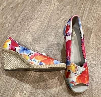 Tom’s花卉楔形8W — 第 1/4 张图片