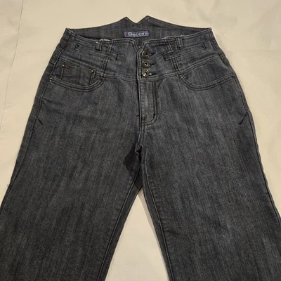 Pantalones de mezclilla para mujer Baccini Bootcut acampanados lavado oscuro detalle cintura alta 32" X 31,5" Foto 1 de 4