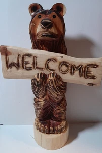 Motosierra tallada cedro oso de bienvenida 25" de alto arte firmado - Imagen 1 de 6