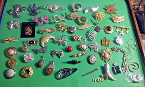 Junk Drawer Lot 50+ Unique Retro Ladies Various Costume Fashion JEWELRY Wearable - Picture 1 of 19