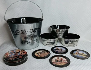 Harley Davidson Motorcycles Roadhouse secchiello ciotole e Amer Beauty Coaster set - Foto 1 di 10
