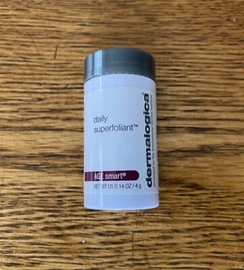 Exfoliante en polvo rejuveneciente DERMALOGICA Daily Superfoliant 0,14 OZ/4 g - Imagen 1 de 4
