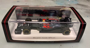 1/43 Spark SF13 McLaren Honda MP4-31 Jenson Button Abu Dhabi GP 2016 "Last Run" - Bild 1 von 5