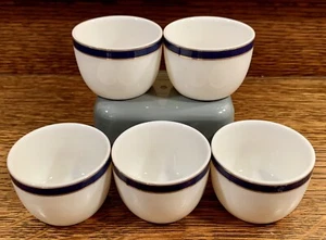 5 Vintage US Airways International 1,75x1,25 First Class Nut Cups 🥜 USRK505 - Bild 1 von 8
