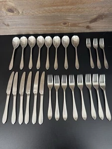 Lote De 25 Cuchillos Tenedores Cuchillos Vintage Robert Welch 18/10 - Imagen 1 de 14