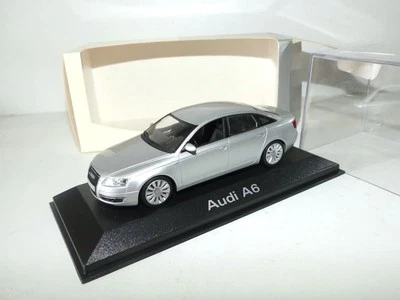 AUDI A6 C6 3.2 Quattro Gris Clair MINICHAMPS 1:43 - Photo 1/2