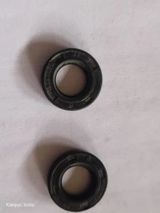 3 Pcs X 13.8X24X5MM Honda C70 Kick Shaft Oil Seal - Picture 1 of 2