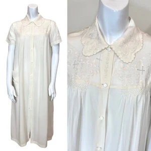 Vintage 50’s PURE SILK SHIRT DRESS HAND EMBROIDERED Floral Collar POCKET Wedding - Picture 1 of 10