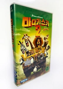 MADAGASCAR: ESCAPE 2 AFRICA - original Korean VHS release (2009) NTSC Korean dub - Picture 1 of 6