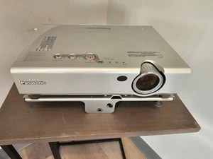 Panasonic PT-LC80U 3LCD Projector  With power cord - Picture 1 of 5