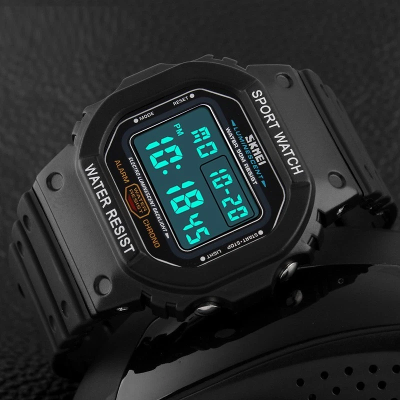 SKMEI Montre-bracelet imperméable quartz de date Digital LED de mode pour les hommes