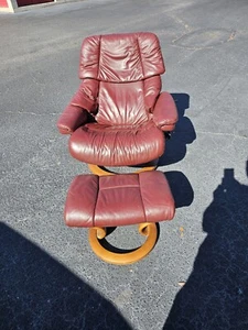 Ekornes Stressless Leather Recliner Chair & Ottoman Medium Norway MCM - Picture 1 of 9