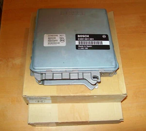 Nuova centralina BMW E36 325 TDS Bosch 0281001201 centralina motore - Foto 1 di 1