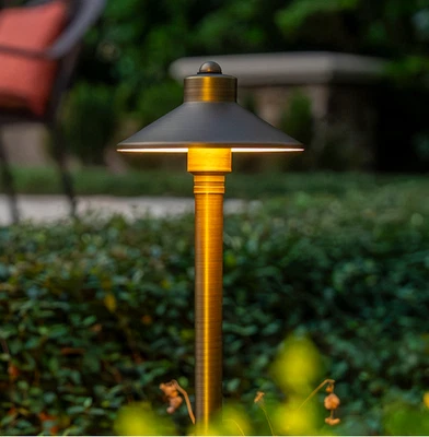 Sombrero Plano 12V Latón Camino Luz 7" Sombra Cable Eléctrico ‎Luz Halógena Exterior Foto 1 de 4