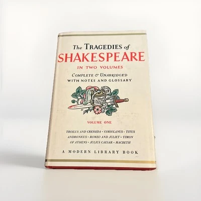 The Tragedies Of Shakespeare Volume One (A Modern Library Book) Foto 1 de 4
