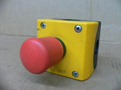 Eaton Moeller Emergency Stop Button 3R,4X,12,13 - Image 1 of 3
