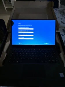 Dell XPS 13 i7 8th Gen - FUNZIONANTE - Schermo con difetto *LEGGERE DESCRIZIONE* - Foto 1 di 3