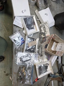 Chevy Tri Power Gasket Kits And Parts - Bild 1 von 22